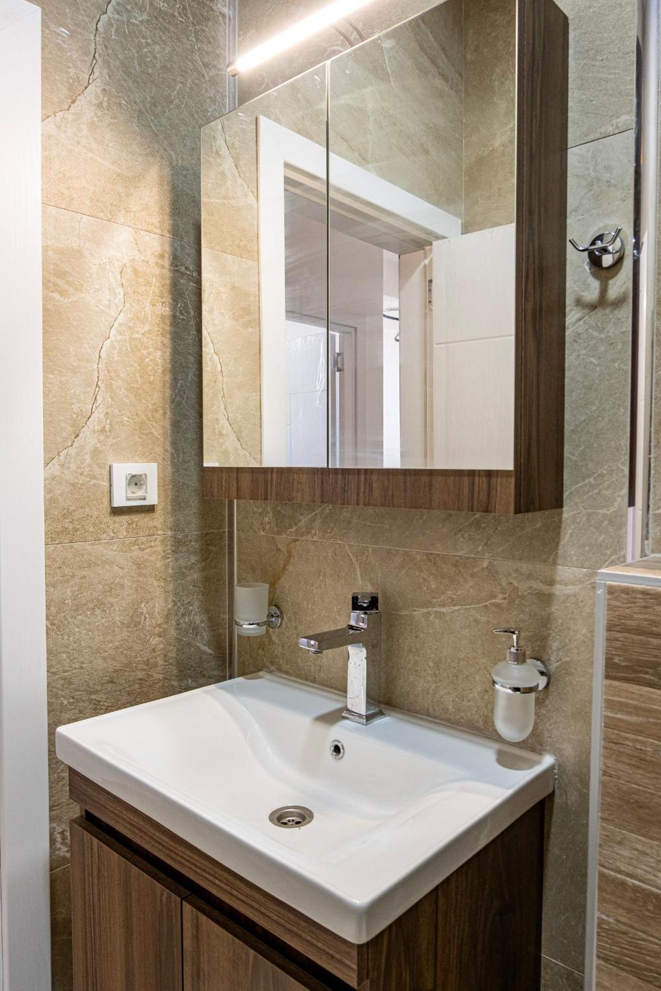 Home Art Apartments Скопье Экстерьер фото