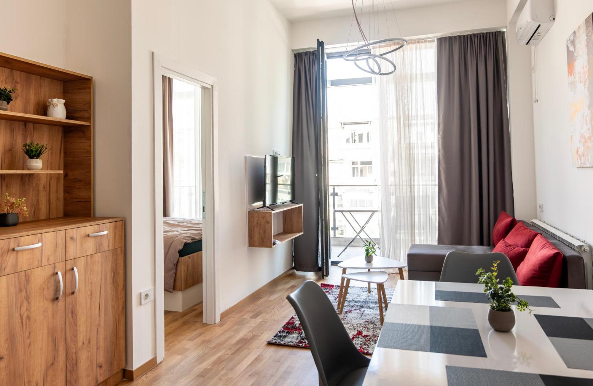 Home Art Apartments Скопье Экстерьер фото