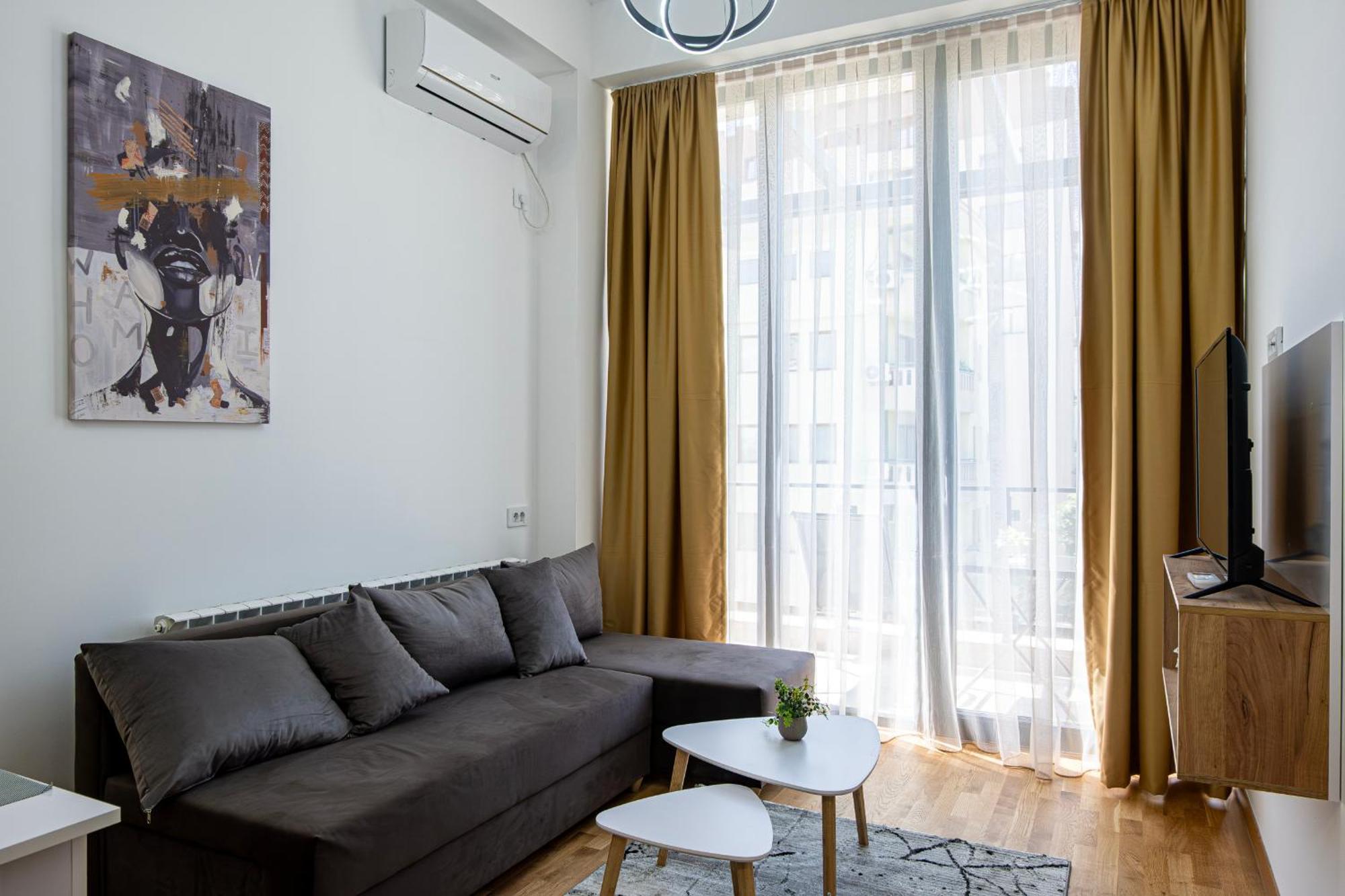 Home Art Apartments Скопье Экстерьер фото
