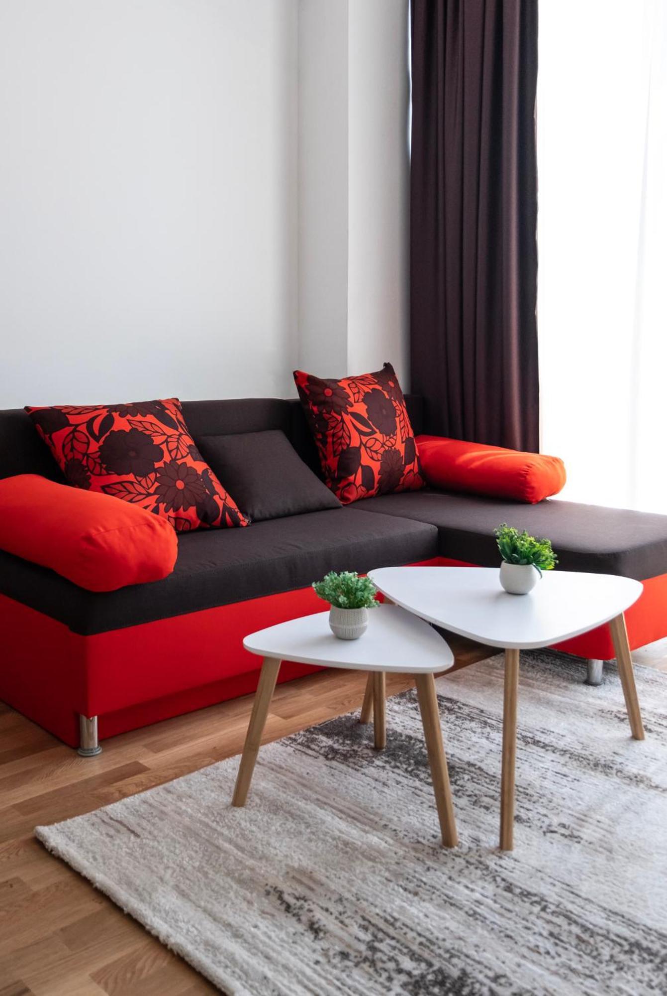 Home Art Apartments Скопье Экстерьер фото